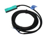 DC Square inductive proximity sensor with NPN output, 0-4 mm sensing range